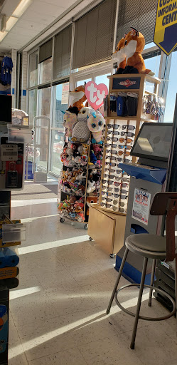 Sporting Goods Store «Big 5 Sporting Goods - San Jose», reviews and photos, 1472 Monterey Hwy, San Jose, CA 95112, USA