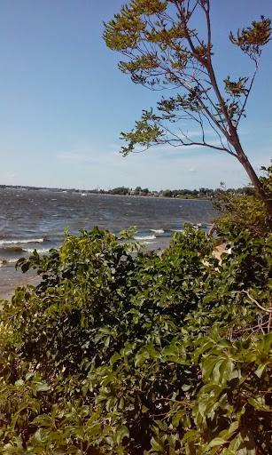 Park «Rose Larisa Park», reviews and photos, 701 Bullocks Point Ave, Riverside, RI 02915, USA