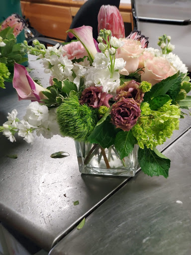 Florist «Arcadia Flowers», reviews and photos, 4835 E Indian School Rd, Phoenix, AZ 85018, USA