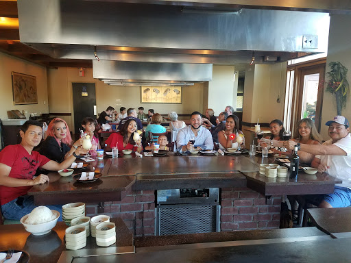 Shopping Mall «The Shops at Atlas Park», reviews and photos, 8000 Cooper Ave, Glendale, NY 11385, USA