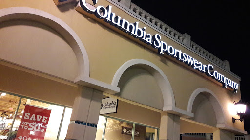Sportswear Store «Columbia Sportswear Outlet Store at Prime Outlets San Marcos», reviews and photos, 3939 I-35 #340, San Marcos, TX 78666, USA