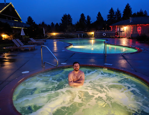 Hotel «Oregon Garden Resort», reviews and photos, 895 West Main Street, Silverton, OR 97381, USA
