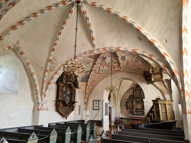 Anmeldelser af Lønborg Kirke i Ringkøbing - Kirke
