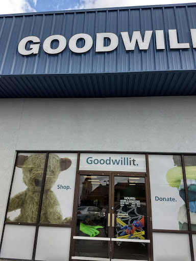 Thrift Store «Goodwill Industries of New Mexico - Santa Fe», reviews and photos