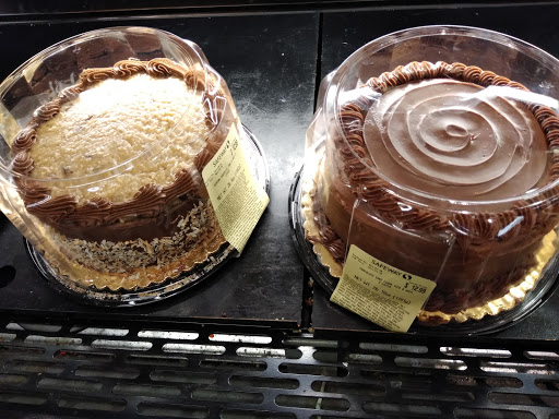 Grocery Store «Safeway», reviews and photos, 1071 11th St, Lakeport, CA 95453, USA