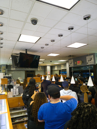 Jewelry Store «Golden Nugget Jewelers», reviews and photos, 800 Chestnut St, Philadelphia, PA 19107, USA