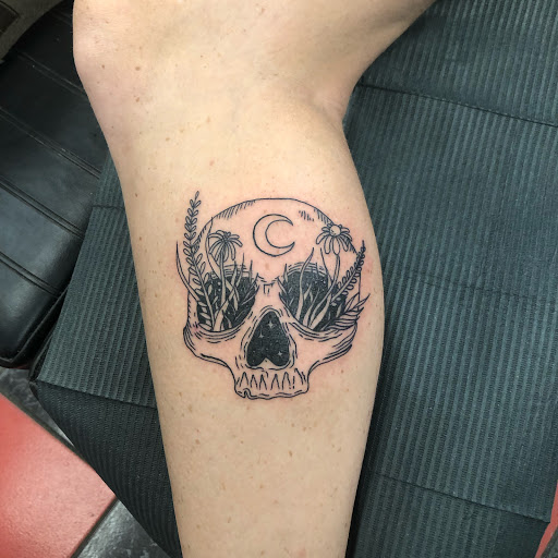 Explore outdoor tattoo ideas for men, creative tattoo ideas in Tampa, available at Atomic Tattoos North Tampa