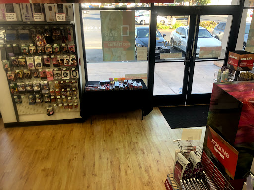 Beauty Supply Store «Sally Beauty», reviews and photos, 631 N Fair Oaks Ave, Pasadena, CA 91103, USA