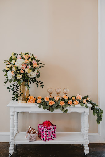 Florist «Treasured Blossoms Flower Market», reviews and photos, 5101 Rowlett Rd, Rowlett, TX 75088, USA