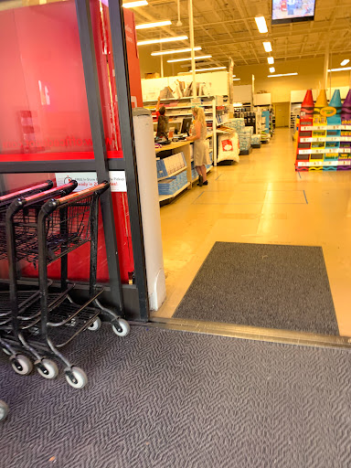 Office Supply Store «Office Depot», reviews and photos, 550 E Market St, Leesburg, VA 20176, USA