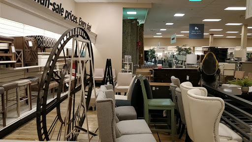 Department Store «HomeGoods», reviews and photos, 150 N Village Ave, Rockville Centre, NY 11570, USA