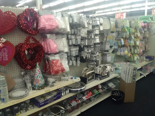 Dollar Store «Dollar Tree», reviews and photos, 1400 SW Oak St A, Hillsboro, OR 97123, USA