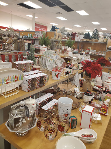 Department Store «T.J. Maxx», reviews and photos, 100 Mountaineer Dr, Stroudsburg, PA 18360, USA