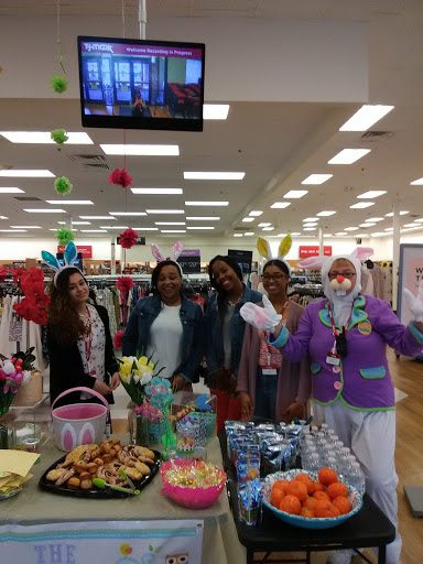 Department Store «T.J. Maxx», reviews and photos, 1334 Park St, Stoughton, MA 02072, USA