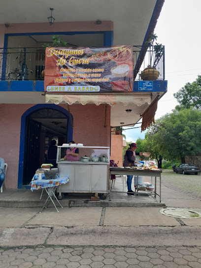 Desayunos la güera - P.º de la Teneria 25, La Tenería, 59753 Tangancícuaro de Arista, Mich., Mexico