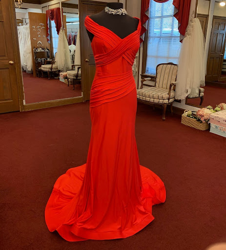 Bridal Shop «Andrews Bridal Shoppe & Tuxedo Central», reviews and photos, 2806 Montgomery Hwy, Dothan, AL 36303, USA