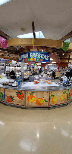 Grocery Store «Amigos», reviews and photos, 112 N University Ave, Lubbock, TX 79415, USA