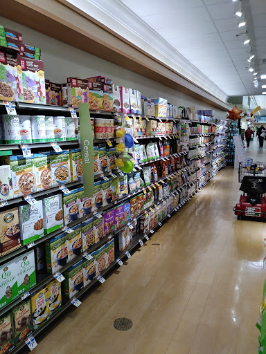 Grocery Store «Stop & Shop», reviews and photos, 44 Fenn Rd, Newington, CT 06111, USA