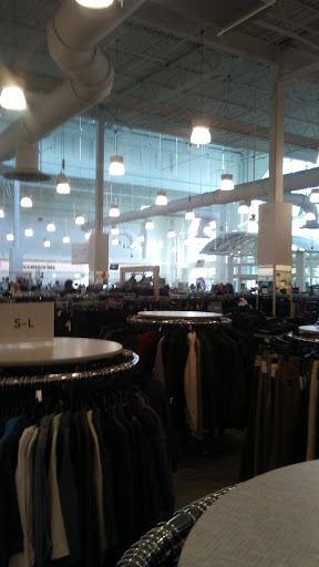 Department Store «Nordstrom Rack Easton Market», reviews and photos, 3736 Easton Market, Columbus, OH 43219, USA