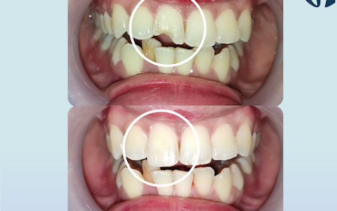 Hi Dentist Dental Care (drg.March Redy & drg.Premaysari) image