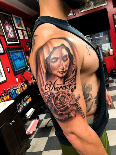 Tattoo Shop «Lucky DeVille Tattoo Co.», reviews and photos, 2333 Niagara Falls Blvd, Amherst, NY 14228, USA