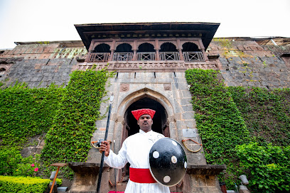 Fort JadhavGADH, Pune