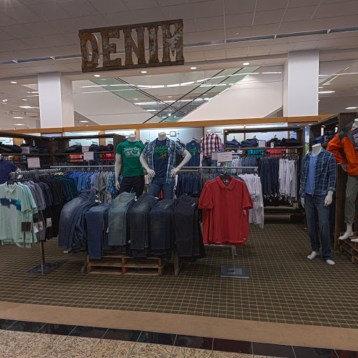 Department Store «Century 21 Department Store», reviews and photos, 1 N Park Pl, Morristown, NJ 07960, USA