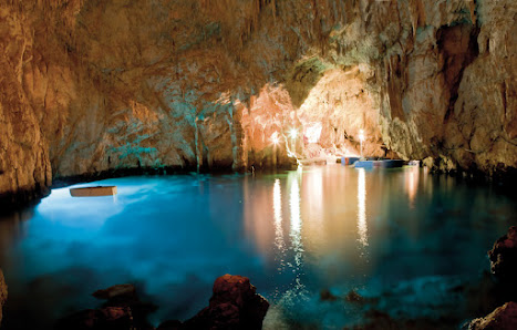 Grotta dello Smeraldo Via Smeraldo, 84010 Conca dei Marini SA, Italia