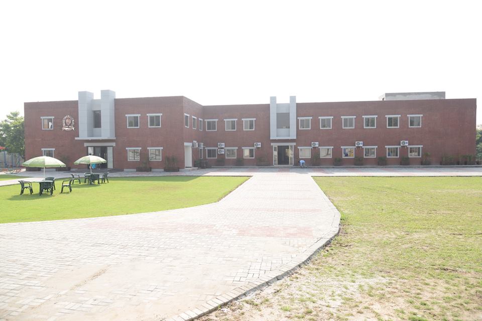 Bloomfield Hall Faisalabad Canal Campus