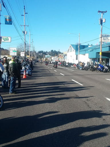 Motorcycle Parts Store «Cycle Gear», reviews and photos, 8930 SE Stark St, Portland, OR 97216, USA