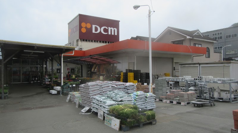 DCM 八幡浜店
