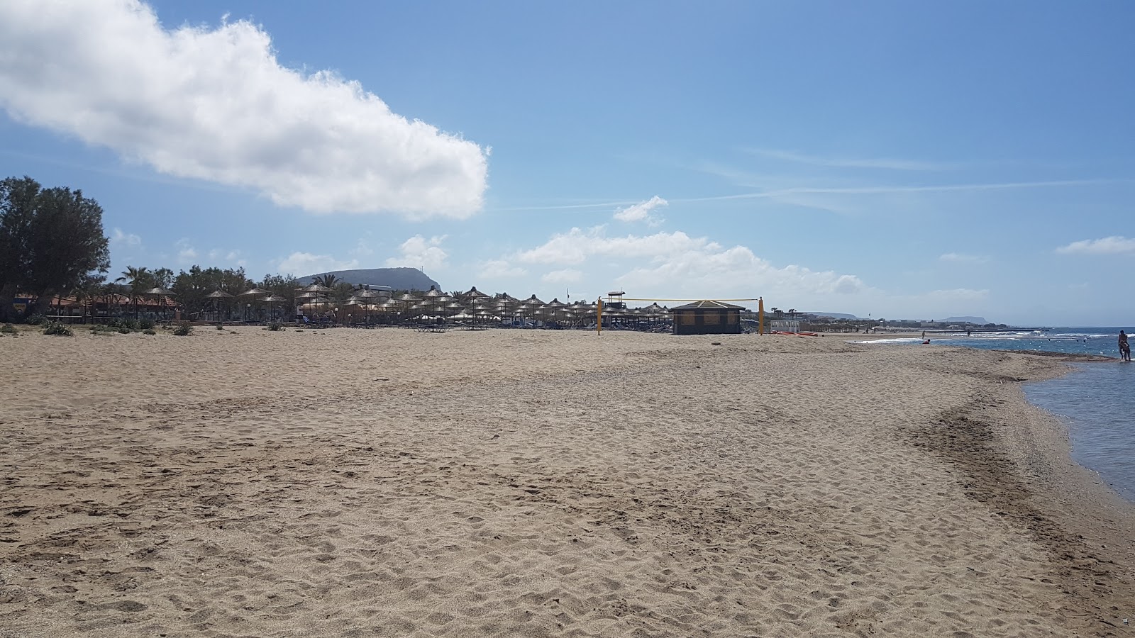 Anisaras beaches'in fotoğrafı birden fazla uzun koy ile birlikte