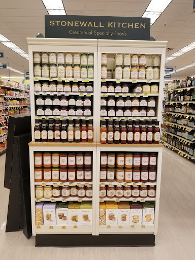 Grocery Store «Pavilions», reviews and photos, 7 Peninsula Center, Rolling Hills Estates, CA 90274, USA