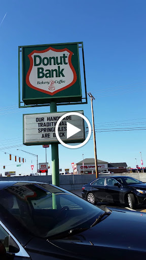 Donut Shop «Donut Bank», reviews and photos, 3988 IN-261, Newburgh, IN 47630, USA