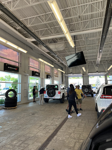 Jeep Dealer «Fields Chrysler Jeep Dodge RAM Glenview», reviews and photos, 2800 Patriot Blvd, Glenview, IL 60026, USA