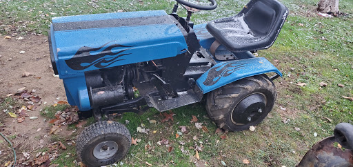 Gils mower service and repairs