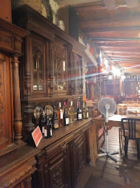 Atmosphère du Restaurant Le Resto du Village à Vallon-Pont-d'Arc - n°10