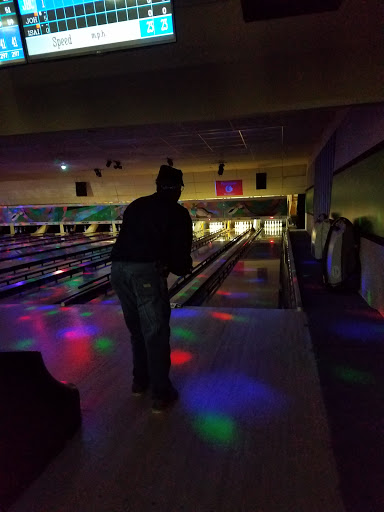 Bowling Alley «Star Lanes - Port Clinton», reviews and photos, 311 Buckeye Blvd, Port Clinton, OH 43452, USA