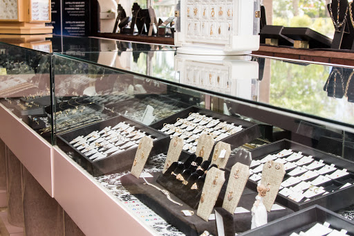 Jeweler «Old San Juan Jewelers», reviews and photos, 2705 Clark Ave, Cleveland, OH 44109, USA