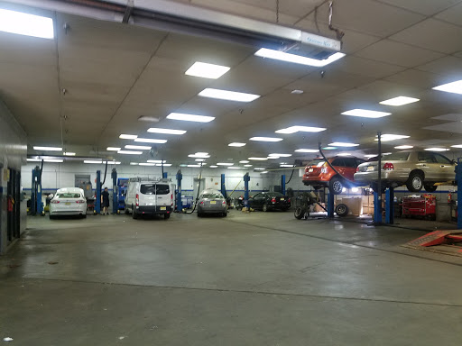 Ford Dealer «Ford of Englewood, Inc.», reviews and photos, 40 Van Nostrand Ave, Englewood, NJ 07631, USA