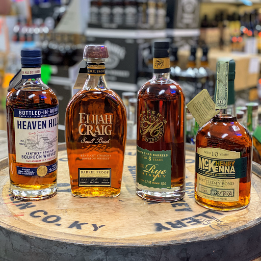 Liquor Store «J.P Liquors», reviews and photos, 1292 Rickert Dr #108, Naperville, IL 60564, USA