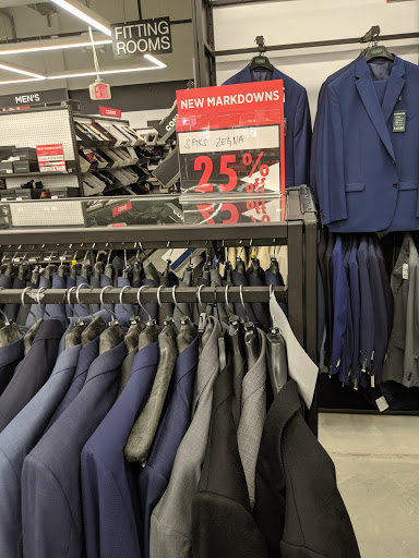 Department Store «Saks OFF 5TH», reviews and photos, 6502 Springfield Mall, Springfield, VA 22150, USA