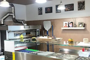 Pizzeria Da Valentino image