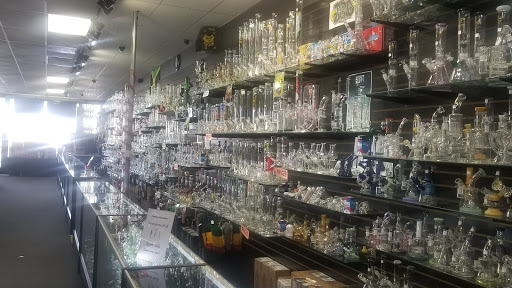 Tobacco Shop «Glass Warehouse Smoke Shop», reviews and photos, 6140 Van Buren Boulevard, Riverside, CA 92503, USA