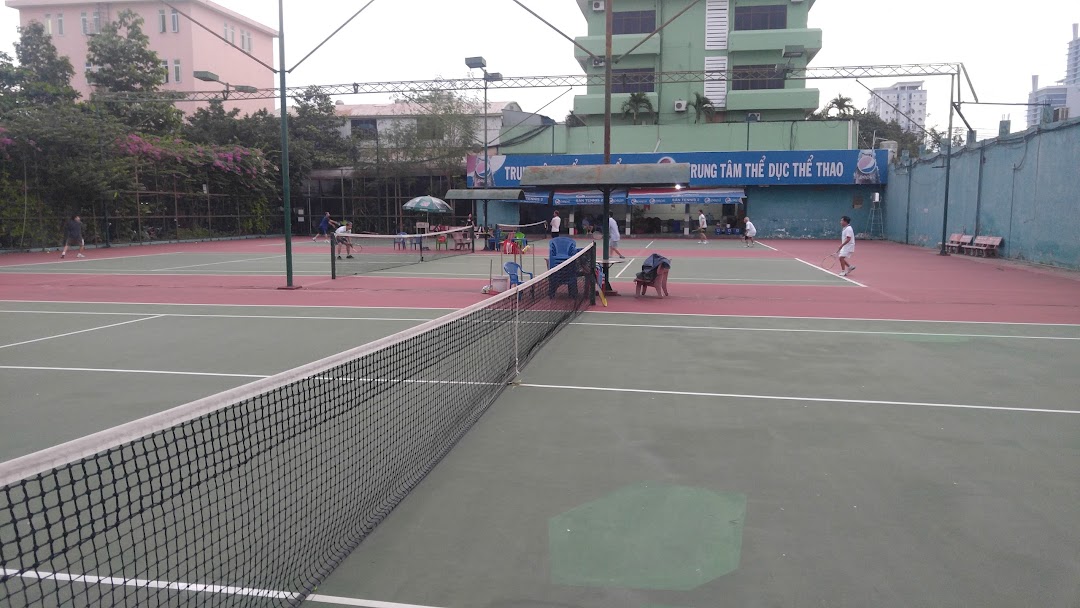 Sân Tennis Ga Sài Gòn