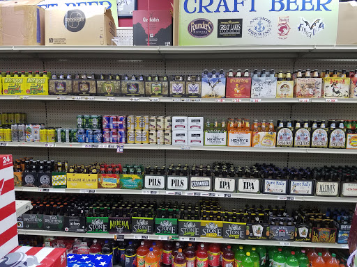 Liquor Store «Royal Liquor & Wine», reviews and photos, 1015 N Randall Rd, Elgin, IL 60123, USA