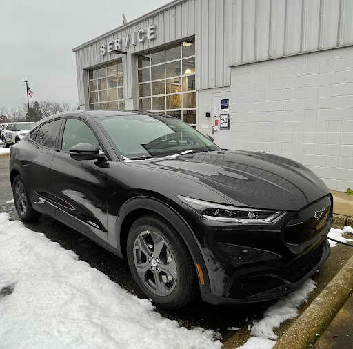 Car Dealer «Szott Ford», reviews and photos, 8800 E Holly Rd, Holly, MI 48442, USA