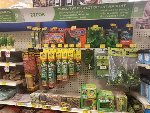 Pet Supply Store «PetSmart», reviews and photos, 300 Water Loop Ln, Collegeville, PA 19426, USA
