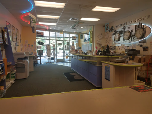 Gig Harbor Copy & Mail, 3110 Judson St, Gig Harbor, WA 98335, USA, 