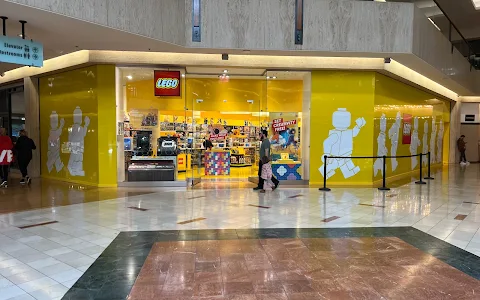 The LEGO® Store Northbrook Court image